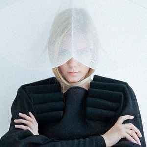 Meet your Posher, Denis